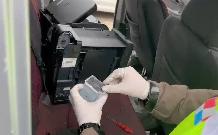Şeytanın aklına gelmez! Uyuşturucu bakın nereden çıktı. Jandarma bile şaştı kaldı - Resim: 3